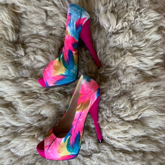 💃🏻💃🏻💃🏻Size 6 - Picture 2 of 6